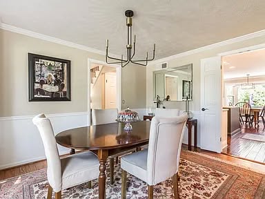 4 bedroom House in Pittsford, New York - Image 1