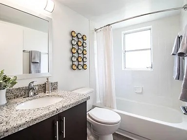 2 bedroom House in Miramar, Florida - Image 5