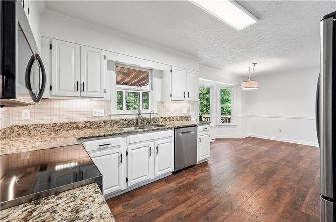 4 bedroom House in Alpharetta, Georgia - Image 4