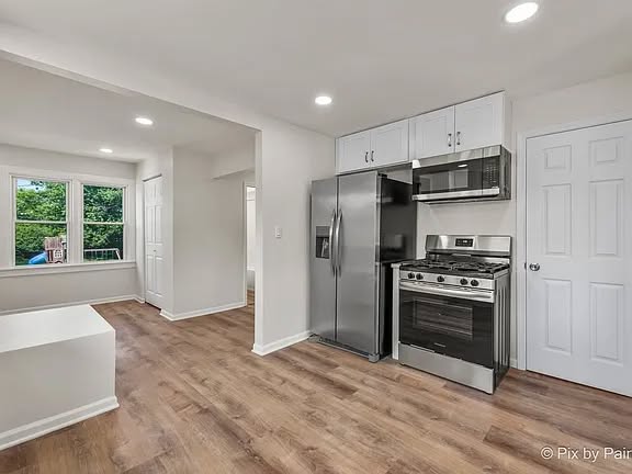 3 bedroom House in Downers Grove, Illinois - Image 5