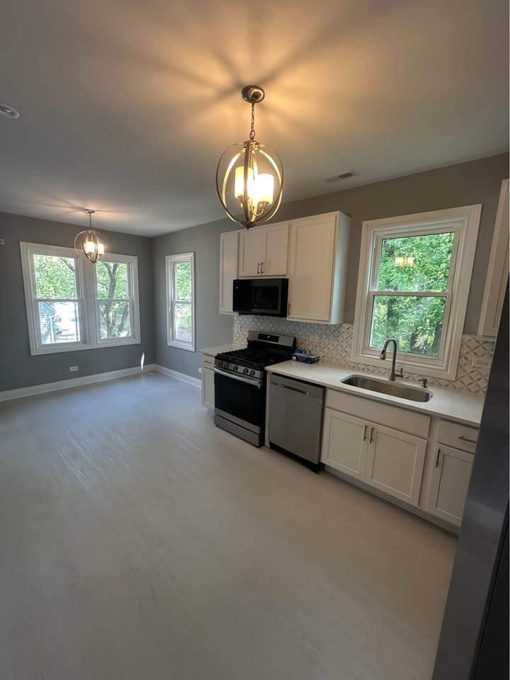 3 bedroom Apartment in Chicago, Illinois - Image 3