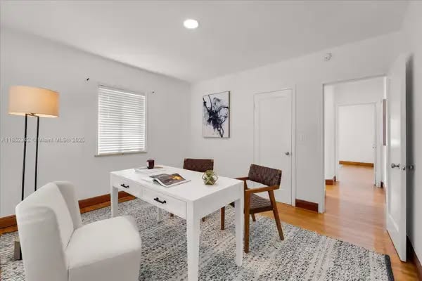 3 bedroom House in Miami, Florida - Image 16