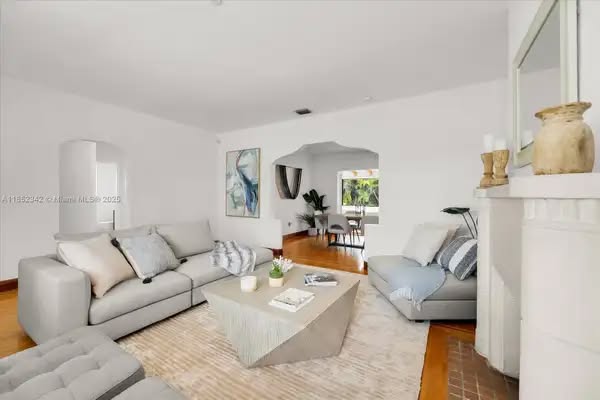 3 bedroom House in Miami, Florida - Image 5