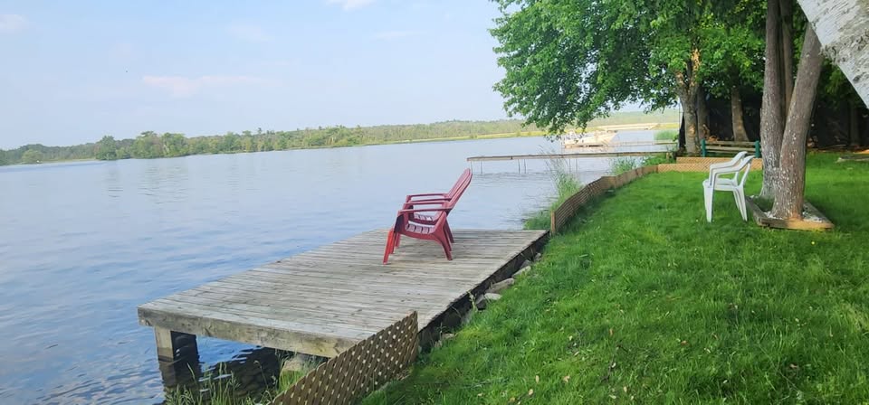 3 bedroom House in Kawartha Lakes, Ontario - Image 6
