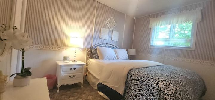 3 bedroom House in Kawartha Lakes, Ontario - Image 8