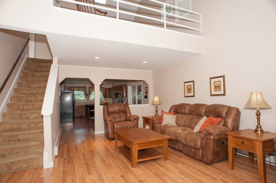 3 bedroom House in Medway, Massachusetts - Image 11
