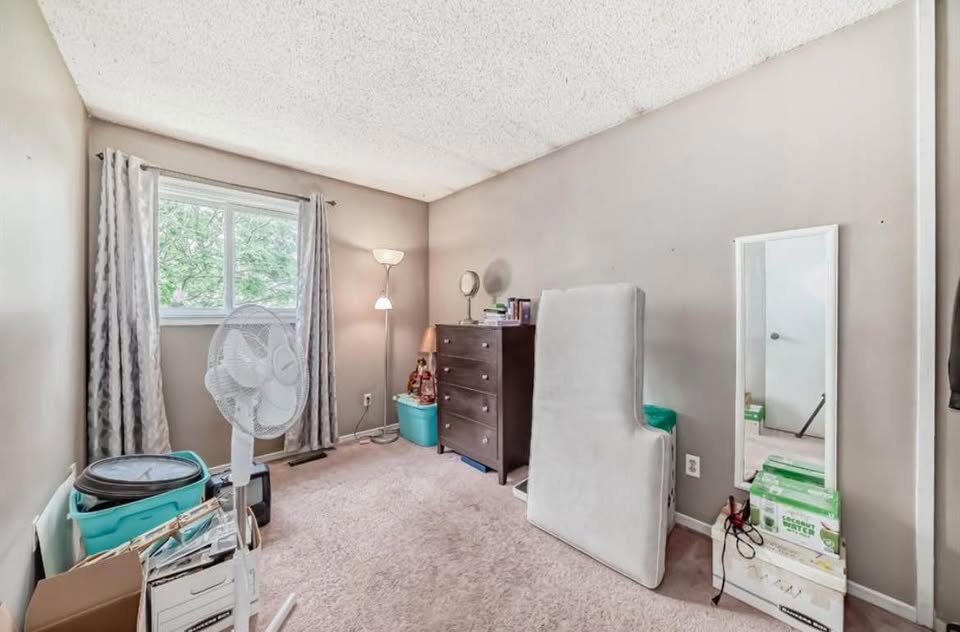 4 bedroom Unknown in Calgary, Alberta - Image 8
