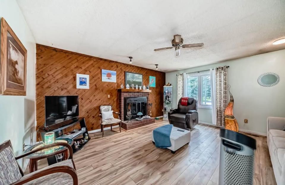 4 bedroom Unknown in Calgary, Alberta - Image 12