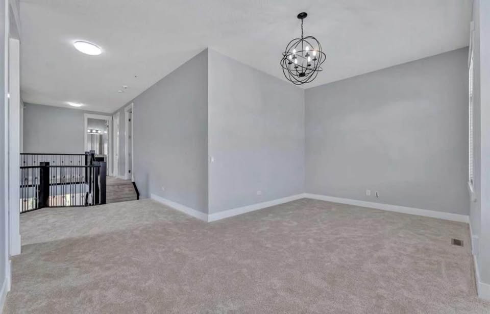 5 bedroom House in Chestermere, Alberta - Image 15