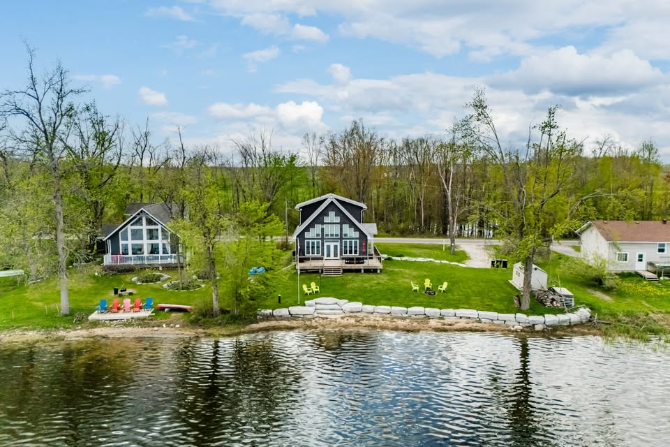 4 bedroom House in Orillia, Ontario - Image 7